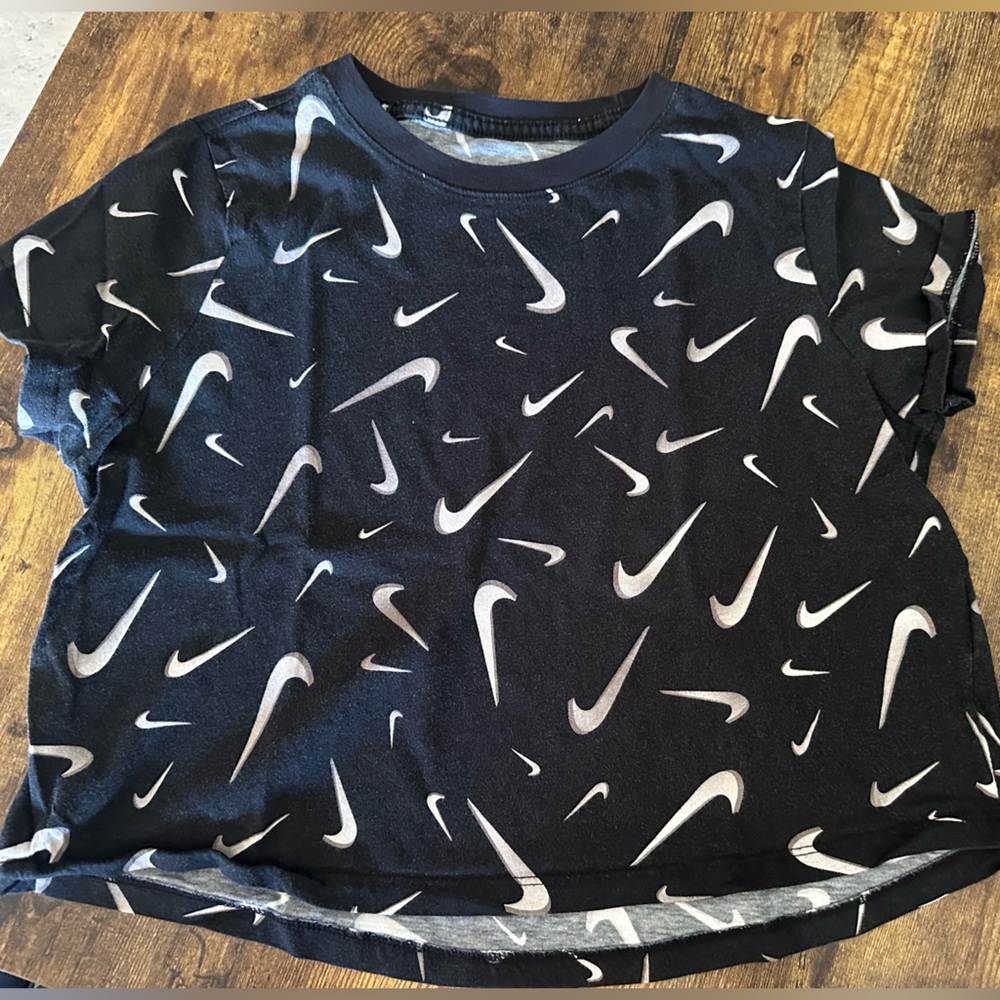 Nike Gray and Black Tee